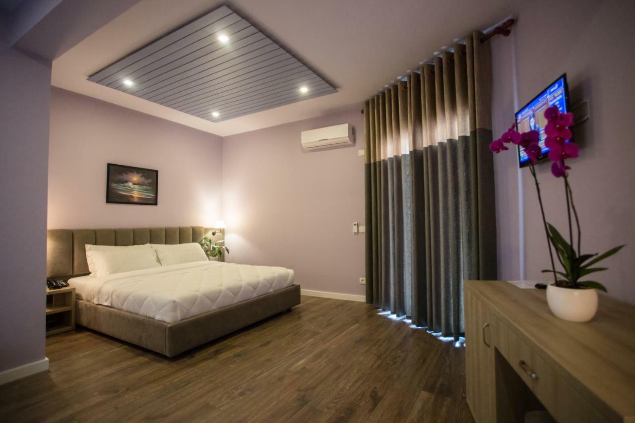 Vila Verde Beach Hotel ドゥラス エクステリア 写真